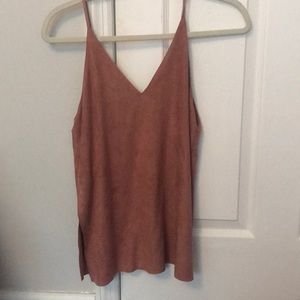 Cute suede pink top